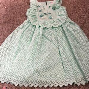 Adorable girls dress